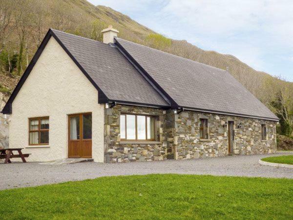 Maison De Kilbride Finney Clonbur Mayo ภายนอก รูปภาพ